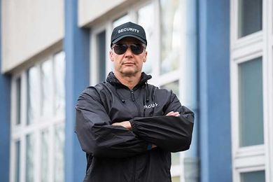 5 Reasons You Should Hire a Security Guard for Your Business