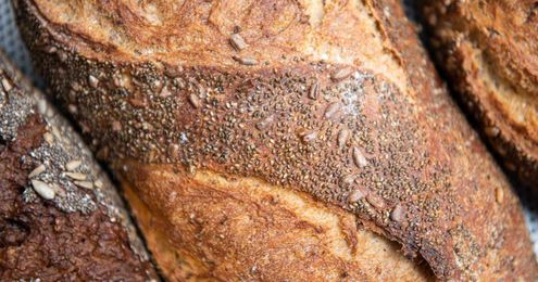 Experts Explain What Sourdough Can & Can’t Do For Your Gut