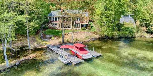 Top 4 Tips for Buying a Second Home in the Lakes Region