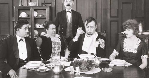All the Things Our Restaurant Jobs Made Us Hate