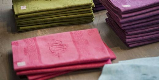 Why Aren't You Buying Vintage Linens? 