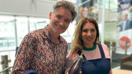  Dave Hughes, from mocking to embracing veganism