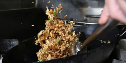Georgia Tech physicists unlock the secret to perfect wok-tossed fried rice