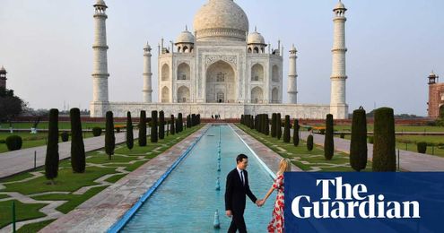 Taj Mahal posers through the years