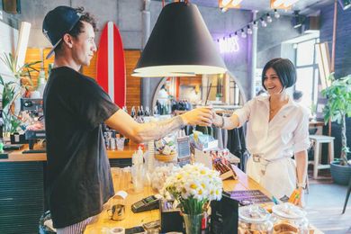 When and how much to tip at coffee shops, according to baristas