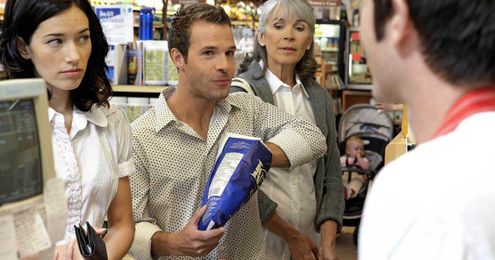 These are the 9 rudest things people do at the grocery store