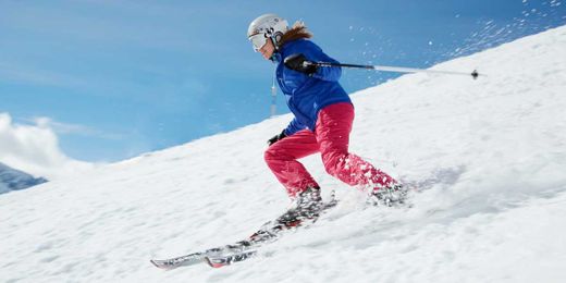 6 Expert-Backed Ways to Feel Younger at Any Age 