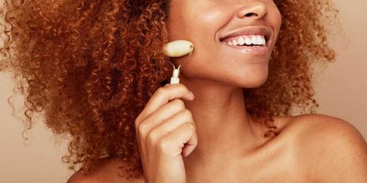 The 10 Best Jade Rollers to Make You Feel Super ~Zen~