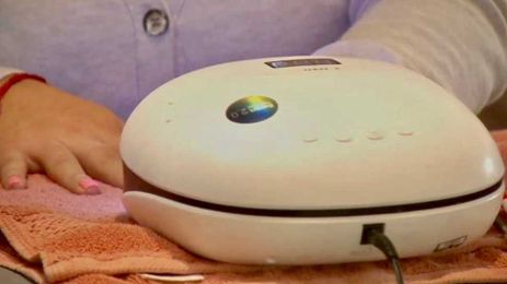 El Paso nail salon, doctor warn about dangers of using dip powder