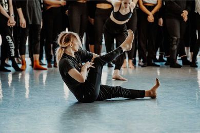 How to Balance Studio Training With a Busy Dance Convention Schedule