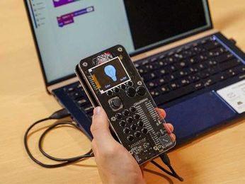 The Ringo is a build-it-yourself mobile phone that actually works