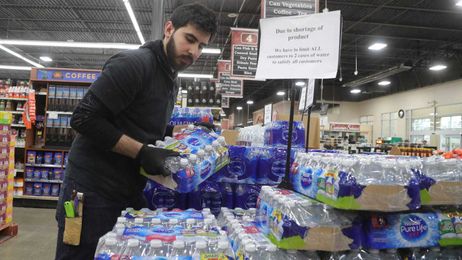 Don't panic, food supply chain is healthy, officials say