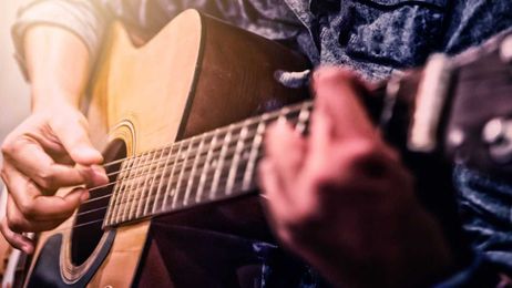 You Can Access Fender's Online Guitar Lessons For Free Right Now