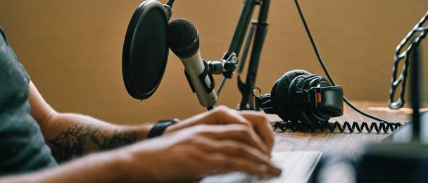 How to Build Your Home Studio: Beginner’s Guide