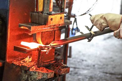 How a sway bar is made