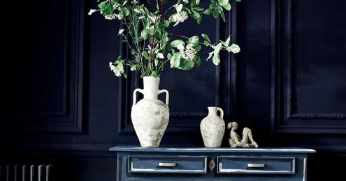 A Trompe-l’oeil Furniture Paint DIY Even Beginners Can Handle