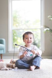 Four Essential DIY Homemade Cat Toys to Give Your Feline Friend