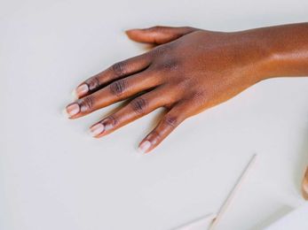 How to Remove Fake Nails Without Ruining Your Real Ones