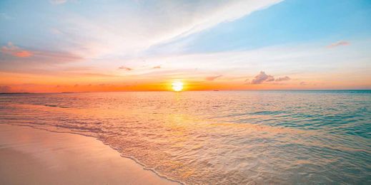 20 Inspirational Quotes About Sunsets