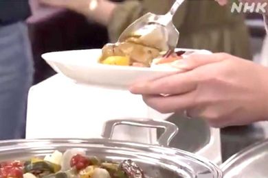 New Video Shows How Easily Germs Spread at a Buffet
