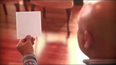 How to Use the Amsler Grid to Check Your Vision