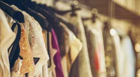 4 Must-Have Pieces for a Breezy, Laid Back Look