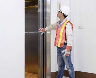 3 Ways to Know It’s Time for Elevator Maintenance