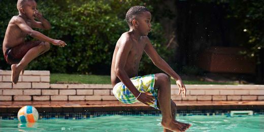 5 Ways to Use Technology For a Secure Home Swimming Pool