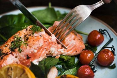 Eating fish could help protect aging brains from air pollution, study finds