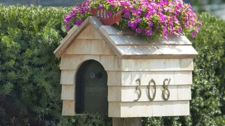 Signed, Sealed, Delivered: How To Get Mail To Your New Home
