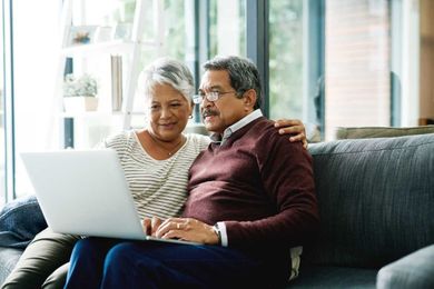 Claiming Social Security retirement benefits? Don't let these myths trip you up