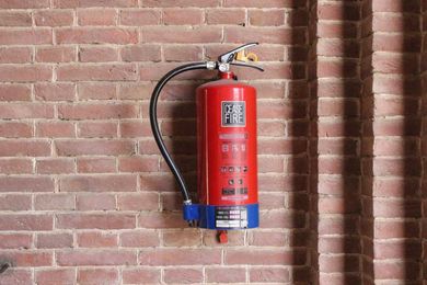 How to choose and care for a fire extinguisher