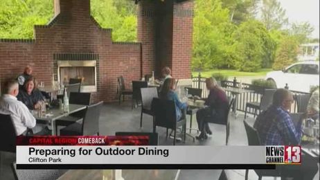 Restaurants get creative to keep outdoor dining alive in cooler months