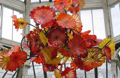 10 Things You Never Knew About Dale Chihuly