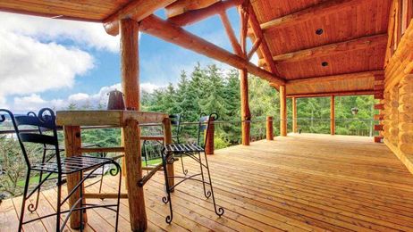 Seven essential  features of the  mountain  home