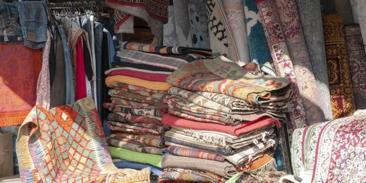 6 Secrets Design Editors Use To Pick The Right Paint Color