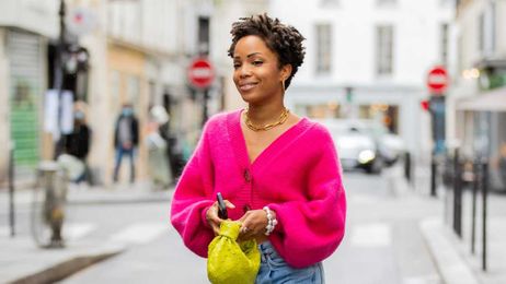 How To Nail Chic Knitwear According To The Street-Style Set