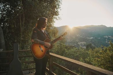 Juanes Joins Guitar Center’s ‘Make Music’ Campaign: 'It’s Cure for My Soul'