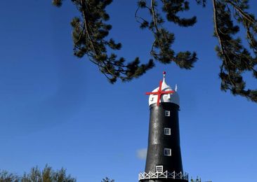 Why Skidby Mill is missing its famous giant sails