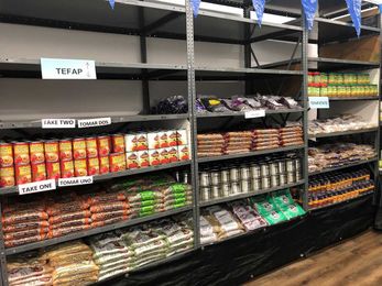 Helping food pantry clients make healthy choices