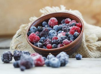 6 Frozen Foods To Eat for a Longer Life, Say Doctors