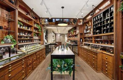 L’Artisan Parfumeur Goes Back to Its Roots