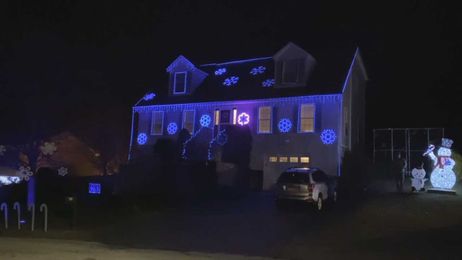 Need to dim or dazzle? Get smart lighting for the holidays