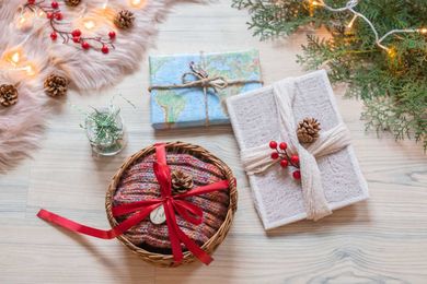 12 Eco-Friendly Alternatives to Wrapping Paper