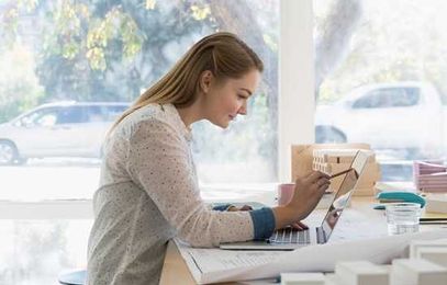 13 Risks Facing Professional Services Companies [Tool]