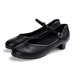 5 Different Types of Dance Shoes