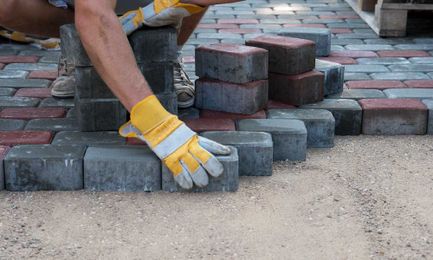 Maintain your hardscape cobblestone and paver walkways