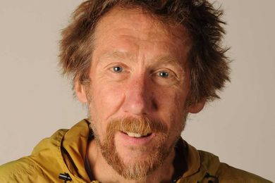 Renaissance man Shawn Lyons, who wrote the book on Alaska hiking, dies at 66