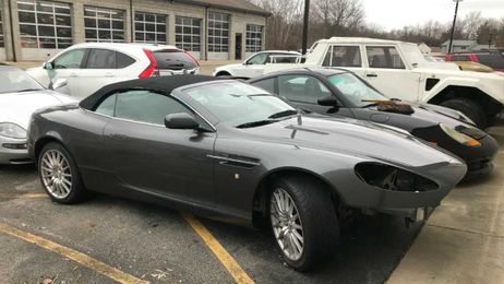 This Cheap Aston Martin Project Is Making Me Think Things I Really Shouldn't