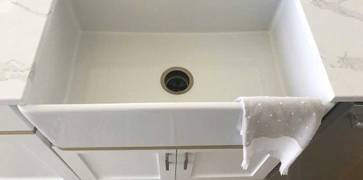 Things Nobody Tells You About Getting a Farmhouse Sink